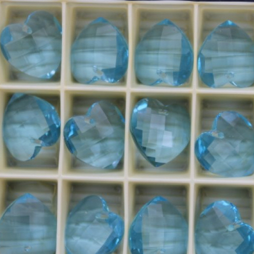 1 pendentif coeur en cristal swarovski de 14,4 mm x 14 mm aquamarine  unfoiled (art.6216)