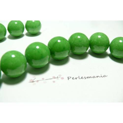 2 perles jade teintée couleur vert pomme 12mm