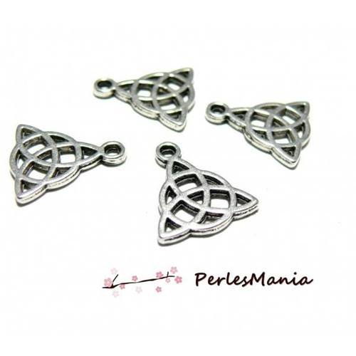 Pax: 50 pendentifs triangle celte, celtique metal couleur argent antique s1122106