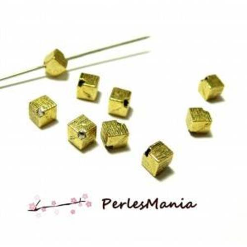 Pax 50 perles intercalaires cubes 5mm metal couleur doré ps11105709