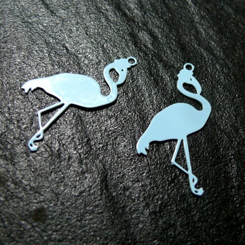 Ae117657 lot de 4 estampes pendentif  filigrane flamingo flamant rose bleu ciel 28mm