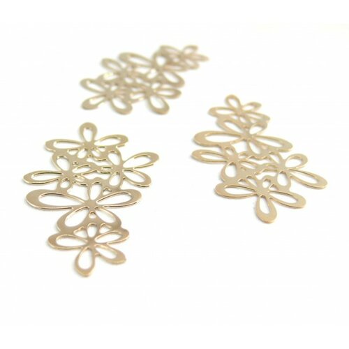 Lot de 4 estampes pendentif filigrane grappe de fleurs doré 35 par 16mm