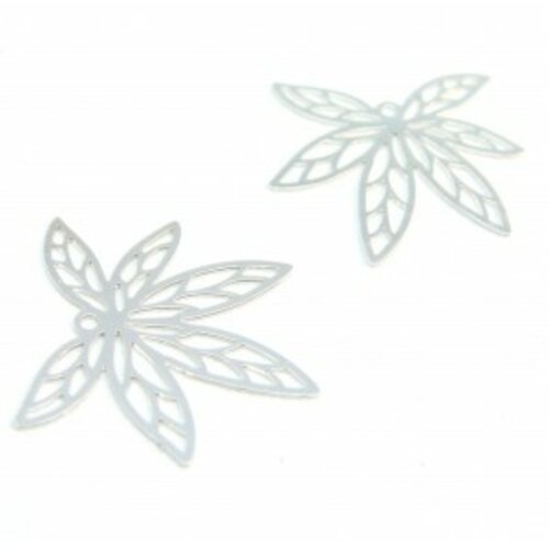 C10063 lot 4 estampes pendentif filigrane feuille de chanvre argent vif de 20mm