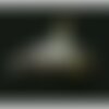 S11756741 pax 1 pendentif crane de buffle 52mm, boho chic, bohème, résine coloris argenté