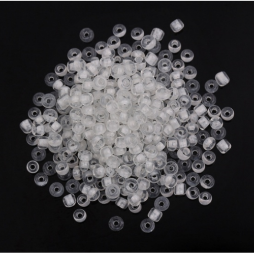 Ps11846256  pax 1 sachet d'environ 1000 perles de rocaille en verre blanc 3x2mm 25gr qui s'illumine dans le noir