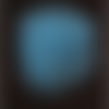 Ps11846259  pax 1 sachet d'environ 1000 perles de rocaille en verre bleu 3x2mm 25gr qui s'illumine dans le noir