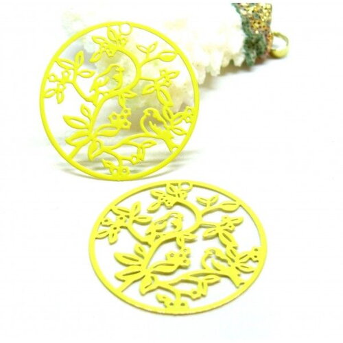 Ps11887265 pax 4 estampes pendentifs oiseau sur branche 31mm métal finition jaune