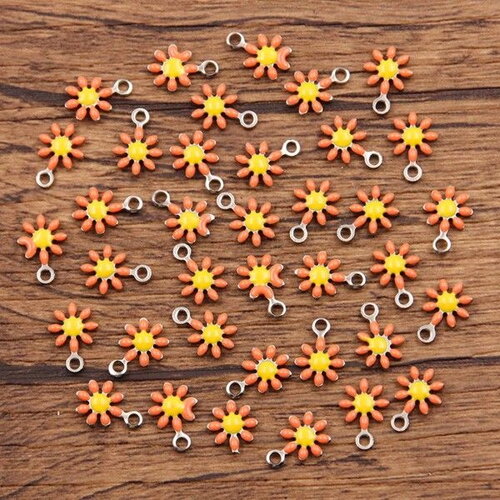 Ps11895466 pax 4 pendentifs fleur marguerite résine émaillé orange 7mm en acier inoxydable 304 finition argenté