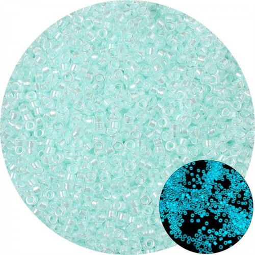 Ps11905186 pax 1 sachet d'environ 700 perles de rocaille en verre phosphorescent qui s'illumine 2.5mm bleu pale 10gr