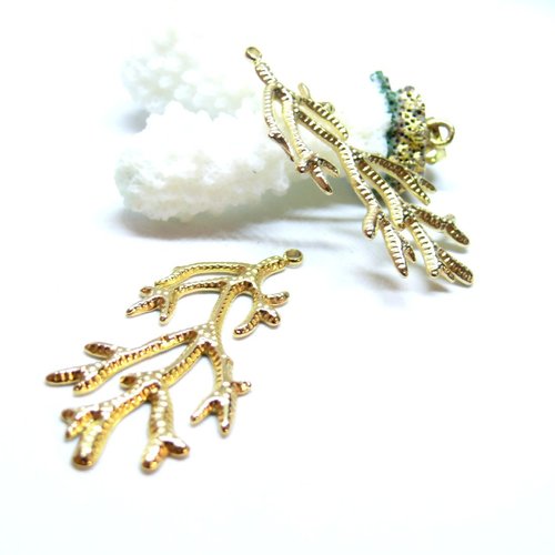 H11c12146bg – lot de 1 pendentif branche de corail 47 mm – acier inoxydable 304 doré à l’or fin 18k, ionique