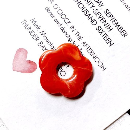 Bu112401151454333531 – ref 12 – lot de 2 pendentifs fleur 25 mm – acrylique marbré