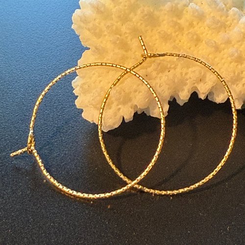H11d18302g01 – lot de 4 boucles d'oreilles créoles tige martelées 25mm – acier inoxydable 316 doré ionique
