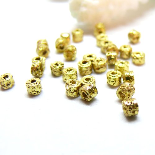 H11i360 coloris j0201 lot de 100 perles forme rondelles 3 par 2mm, pierre de lave métallisé finition doré