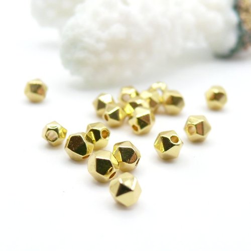 H11c02406a – lot de 30 perles hématite forme polygone 3 × 4 mm, métallisé doré 24k