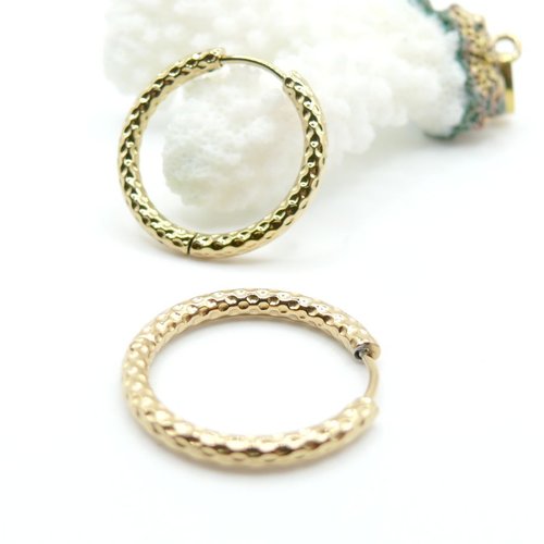 H11m21801cg – lot de 2 créoles rondes texturées 23 × 2,5 mm – acier inoxydable 304 doré à l’or fin 18k, ionique