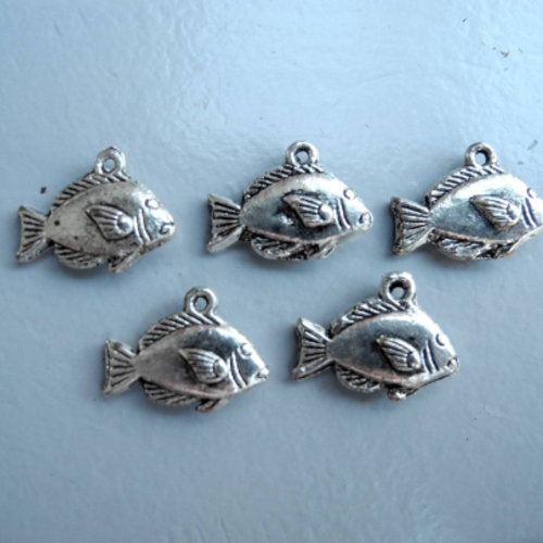Breloque métal argenté "poisson" sans nickel