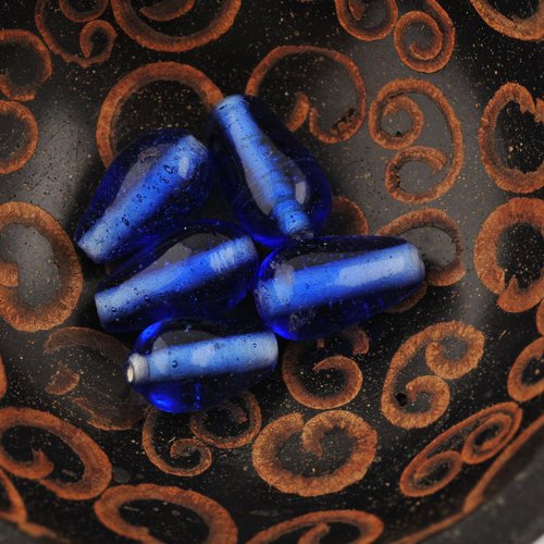 5 perles bleues verre forme poire