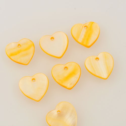 9 cœurs nacre orange de 20 mm
