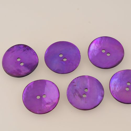 6 boutons en nacre couleur violette