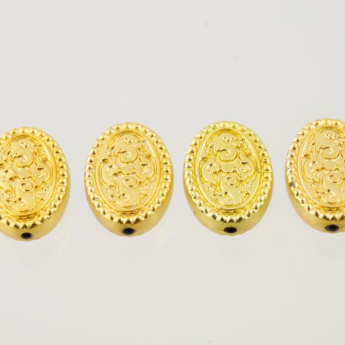 4 perles résine dorées et sculptées 25 mm