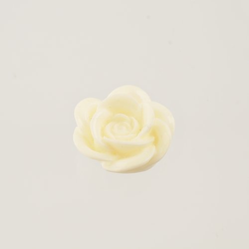 Cabochon rose blanche en résine 18 mm