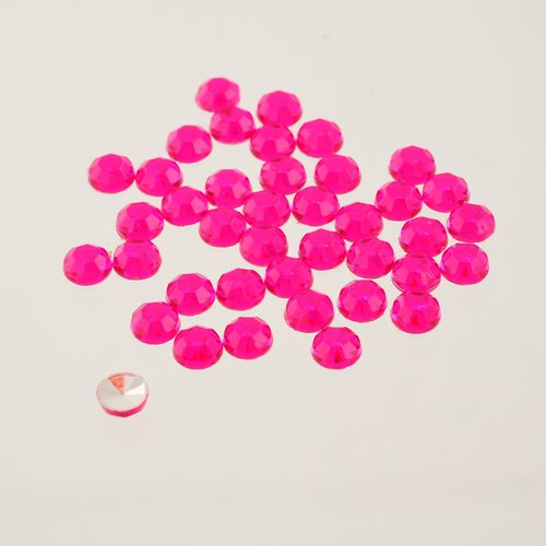 Lot de 39 cabochons plastique rose fushia