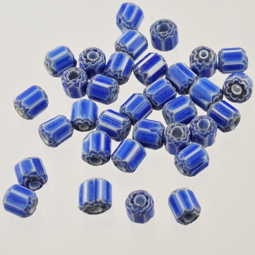 34 perles cylindriques verre millefiori bleu