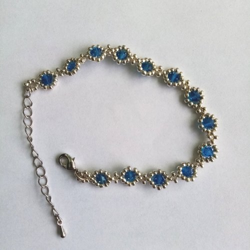 Bracelet gourmette tissé à la main perles de rocaille perles toupies pure crystal bleues
