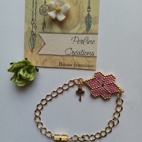 Bracelet motif fleur rose tissage à la main pendentif "clé" bijoux pour elle