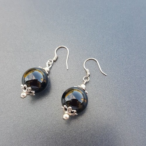 Boucles d'oreilles avec perles naturelles en agate noire