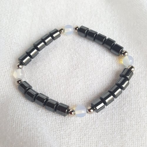 Bracelet en perles naturelles d'hématite et pierre de lune