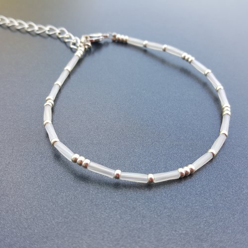 Bracelet minimaliste en perles miyuki blanc et argent