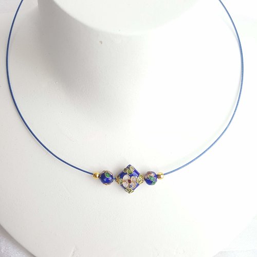 Collier ras de cou avec perles  chinoises cloisonnées bleues