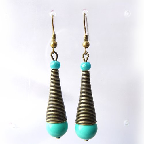 Boucles d'oreilles avec perles turquoises