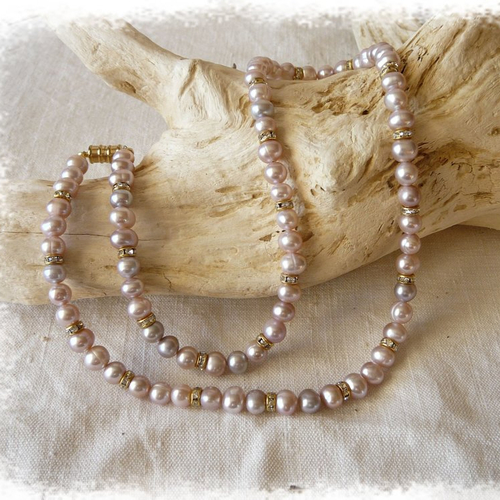 Collier en perles de culture rose et strass