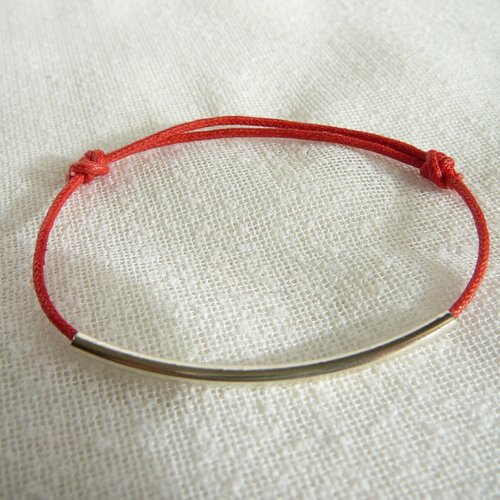 Bracelet cordon coton ciré rouge  et perle tube argenté