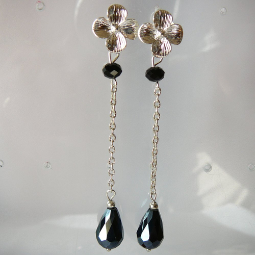 Boucles d'oreilles pendantes avec goutte cristal swarovski noire