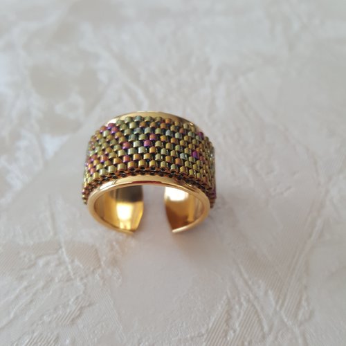 Bague   dorée en perles miyuki  delicas
