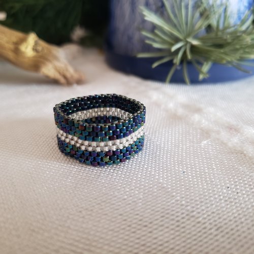 Bague bleu irise et argent  en perles miyuki  delicas
