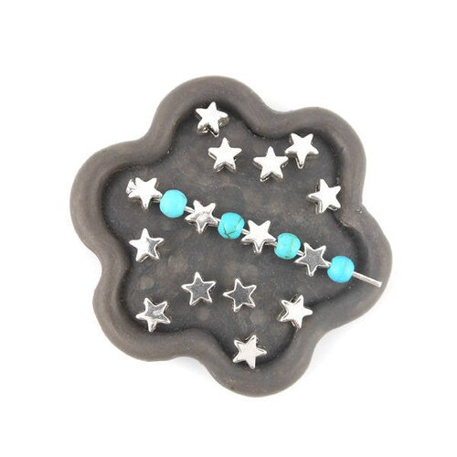 X50 perles métal étoile 6mm  argentée  (114c)