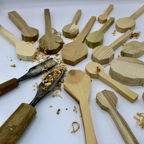 Lot de 10 gabarits de cuillères en bois pour sculpture, lot de bois calibrés, panachage d'essences françaises
