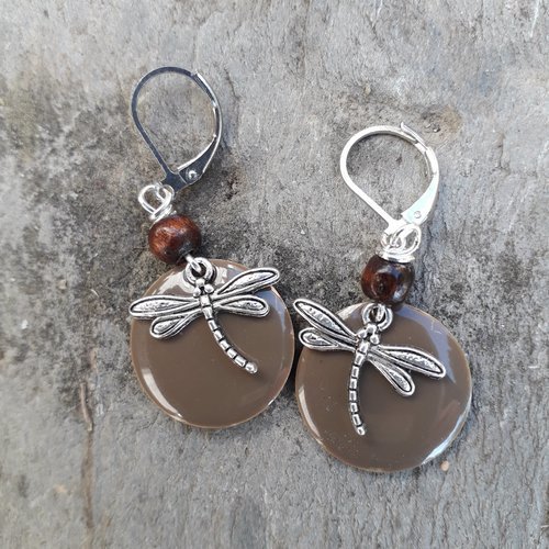 Boucle d'oreille sequin taupe et libellule