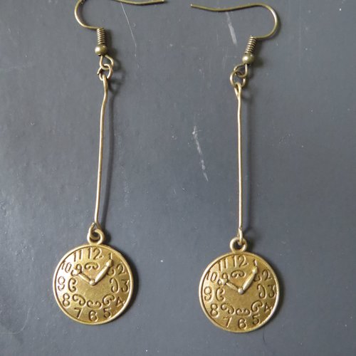 Boucles d'oreilles horloge tendance steampunk