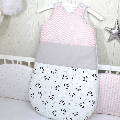 Gigoteuse panda rose et gris
