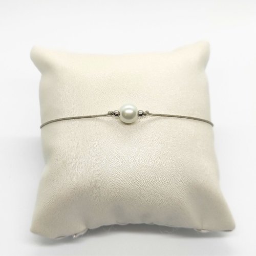 Bracelet cordon réglable perle de verre blanc nacré