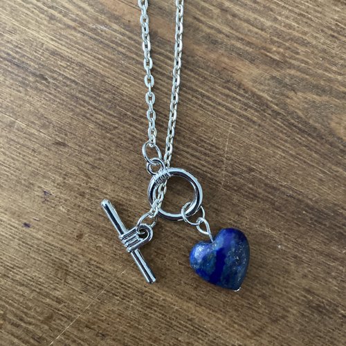 Collier cœur en lapis-lazuli – création artisanale