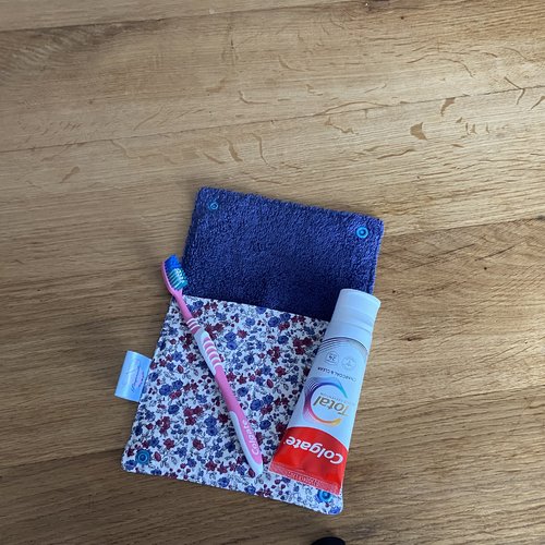 Etui pour brosse à dents fleurs