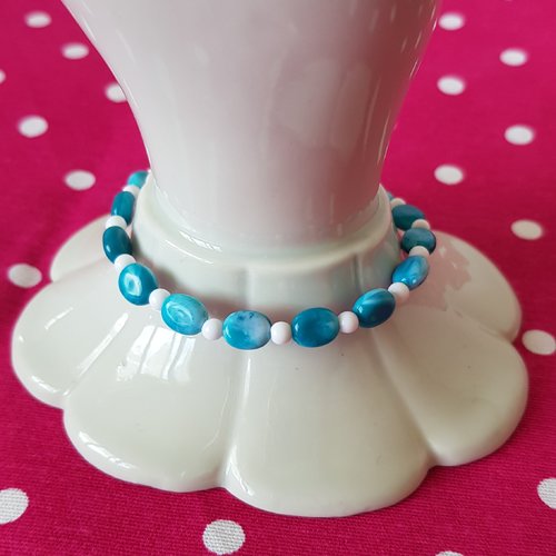 Bracelet de perles turquoises