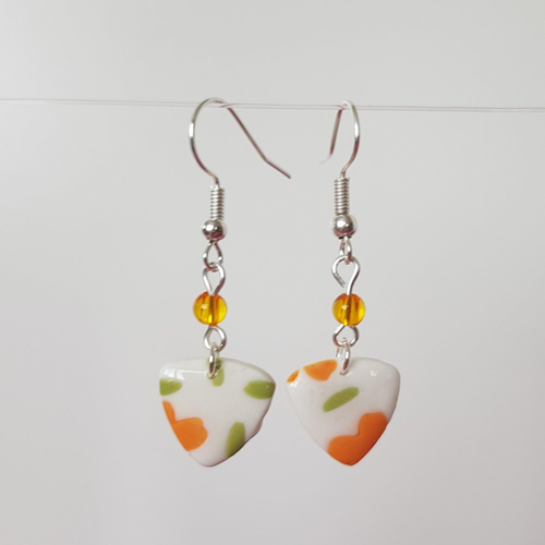 Boucles triangulaires fleuries oranges