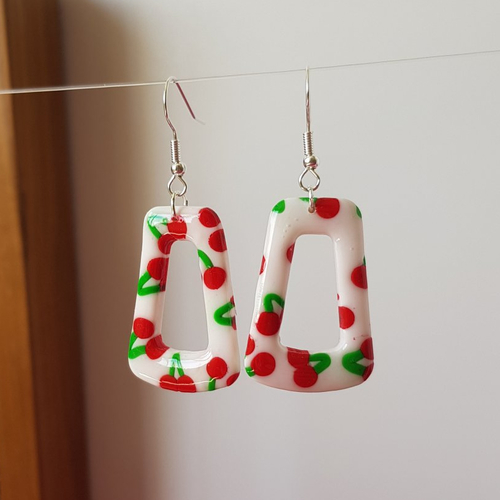 Boucles rectangles de cerises